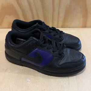 Nike Dunk Low Boys/Girls size 2.5 Y